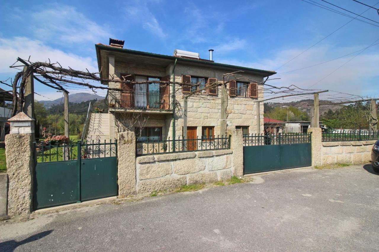 Casa Da Fatinha By Geres Casas Leilighet Terras de Bouro Eksteriør bilde