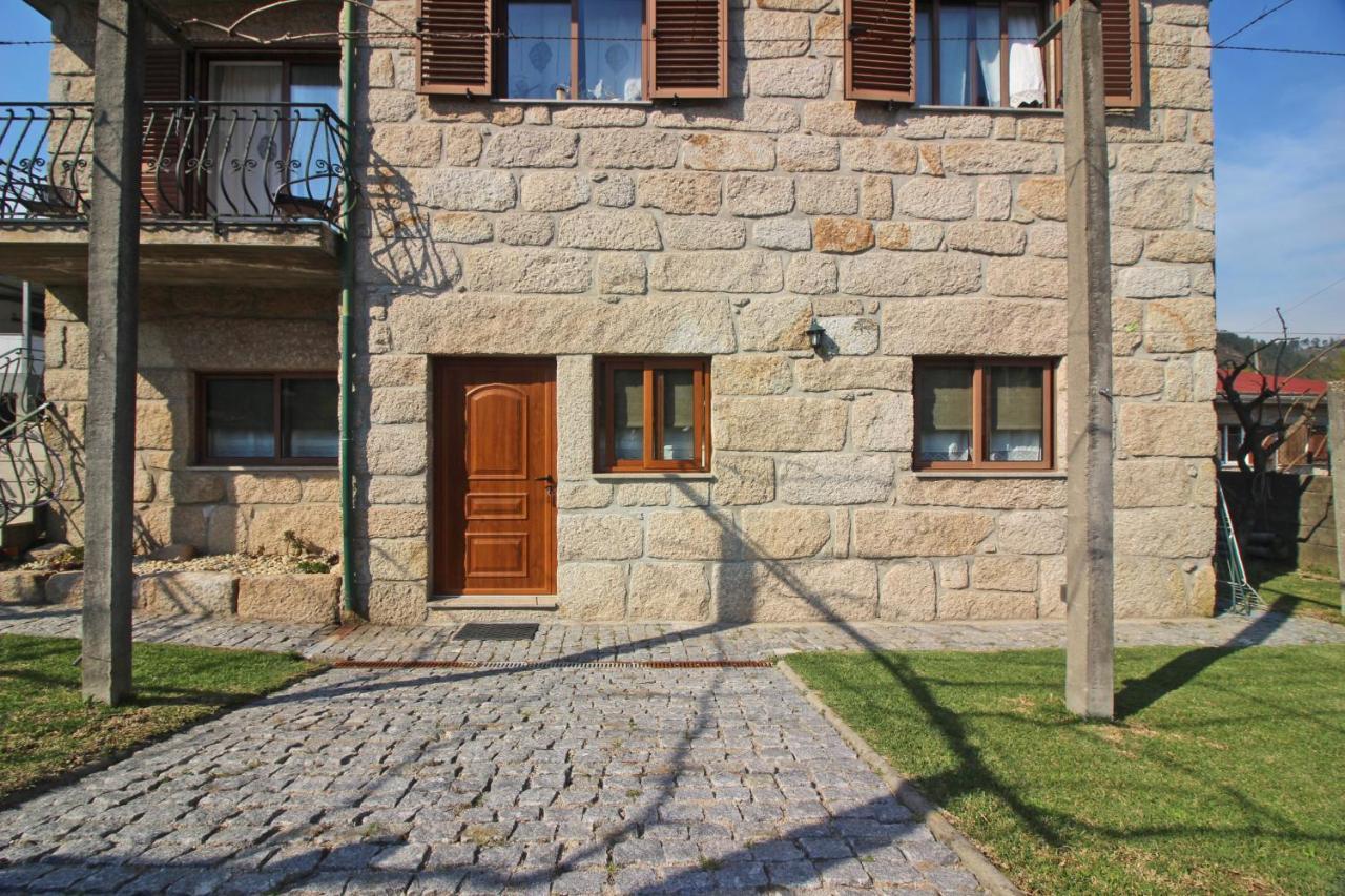 Casa Da Fatinha By Geres Casas Leilighet Terras de Bouro Eksteriør bilde